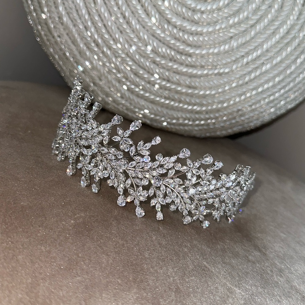 Bride head piece